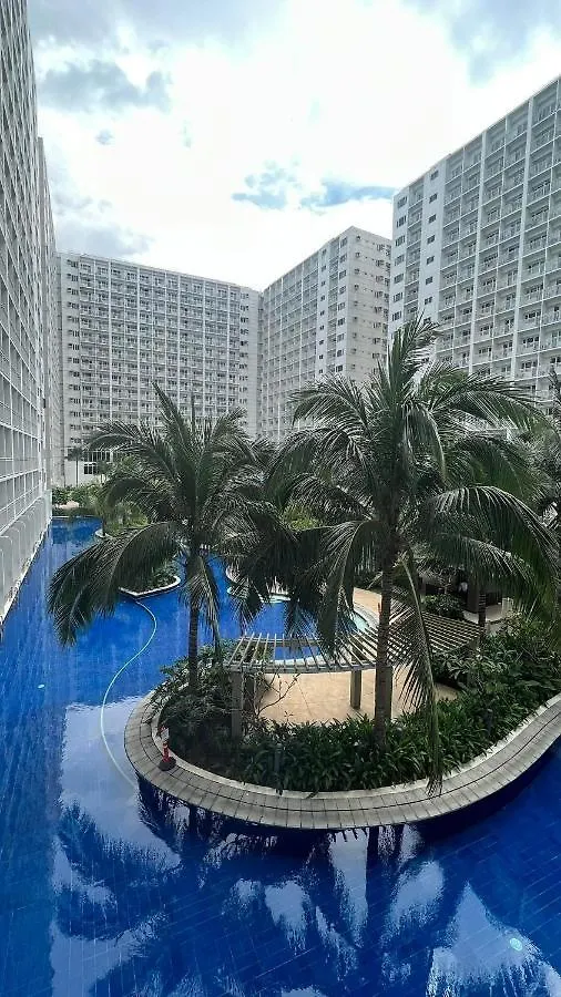 Cozy Staycation Near Moa & Airport Манила Апартаменты