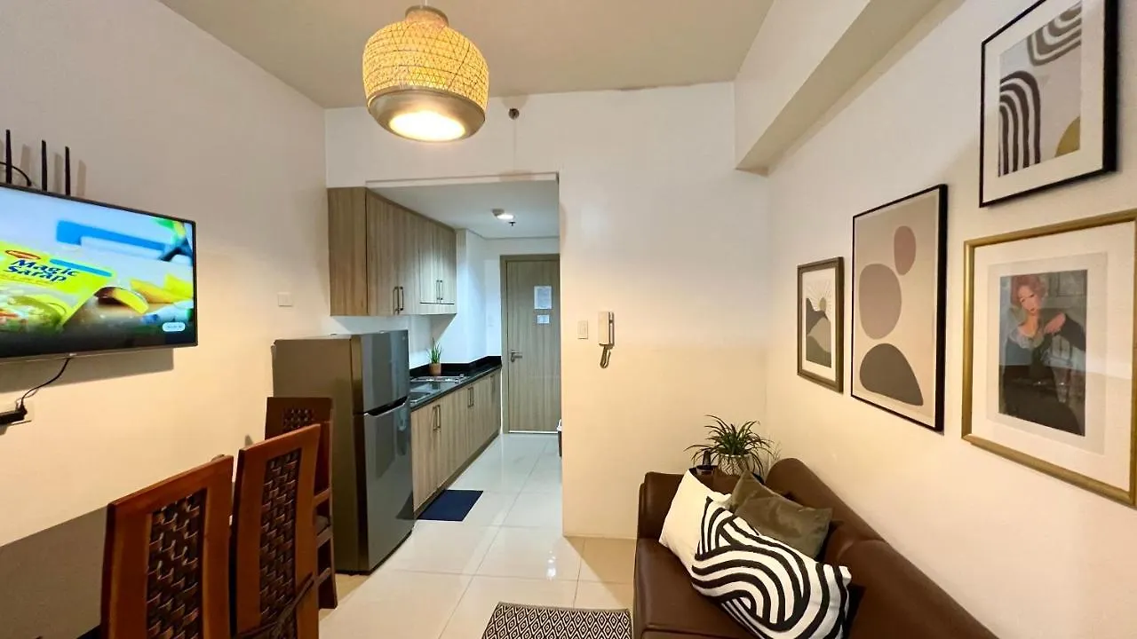 Cozy Staycation Near Moa & Airport Manila